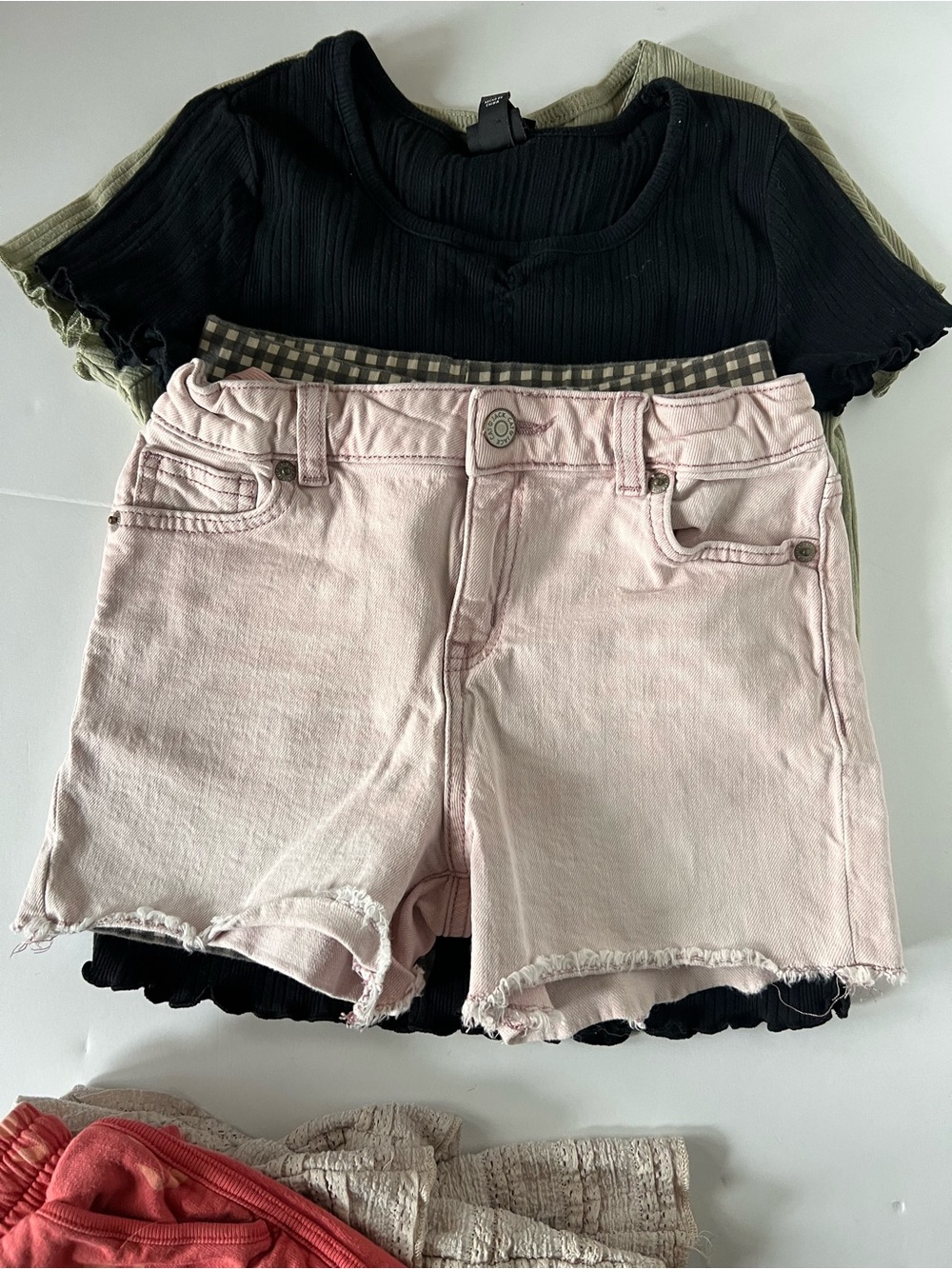 Tween girls shirt/skirt/shorts bundle - Picture 8 of 15
